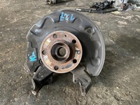 фото thumb №1, 127 skoda fabia iii 1.0mpi поворотный кулак передняя правый