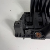фото thumb №8, Основа кріплення акумулятора kia sportage iii 3 oem номер оригінал 37150-2y200
