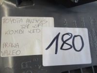 Фонарь  задний  задняя правый  toyota avensis t27 рестайлинг  седан led Недорого, фото thumb