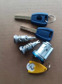 фото thumb №10, Набор комплект замки вкладыш замок зажигания вкладка дверь opel combo d x12 2012-