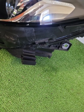 фото thumb №8, Mercedes w246 рестайлинг лампа левая полный led high performance левый a2469066901