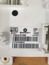 Chrysler 300c 2014 модуль bcm Цена, фото thumb