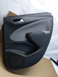 фото thumb №1, Opel crossland x обшивка дверь обивка задняя правая