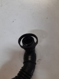 фото thumb №10, Трубка  коробки коленчатый вал. vw passat 2.0 tdi 06- 11