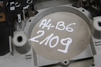 фото thumb №9, Лампа освещение кабины 8e0947135a a4 b6