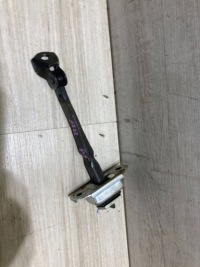 фото thumb №1, Renault arkana 2022 ограничитель дверь задняя