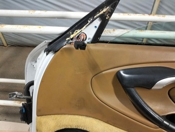 фото thumb №10, Дверь передние правые porsche boxster 986 96-04
