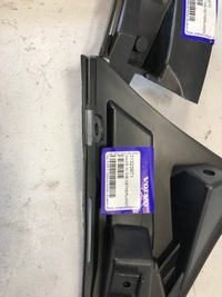 фото thumb №7, Volvo xc60 кронштейн наконечники вихлоп ліва i праве -17