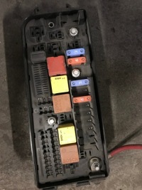 фото thumb №1, Коробка запобіжників opel 13187506