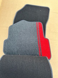 фото thumb №6, Коврики велюровые audi a1 8x1061270e