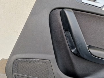 фото thumb №7, Боковина оббивка двері правий зад audi a4 b8