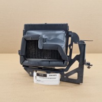 фото thumb №1, Права радіатор рідина mercedes 63 amg ml w166 gl gls x166 gle c292