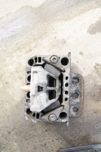 фото thumb №1, Mercedes actros mp4 подушка двигуна