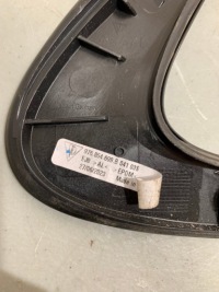 фото thumb №7, Porsche panamera 976 стекло кузовная боковая 976845297b 976853893