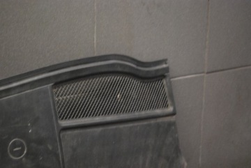 фото thumb №8, Панель под лобовым стеклом audi a6 c5 eu 4b1819447