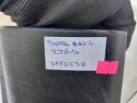 фото thumb №8, Дифузор заднього бампера toyota 5215942230 0.0l дизель 2020