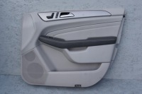 Купить Mercedes w166 ml350 обшивка дверь правая  перед, фото thumb