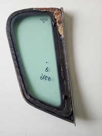 фото thumb №7, Vw polo iv 4 9n 01-09 5d скло кузовна правий права задня трикутне bok