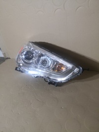 фото thumb №3, Mitsubishi asx .лампа права передня