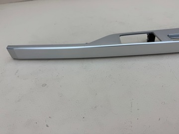 фото thumb №7, Land rover evoque i 1 l538 11r- планка подсветка номерного знака регистрационный