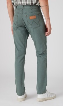 Wrangler GREENSBORO Thyme MATERIAŁOWE SPODNIE BEZ STRECZU W34 L34