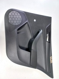 фото thumb №1, Обшивка двері задня правий skoda rapid spaceback