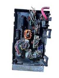 фото thumb №1, Коробка предохранителей chrysler voyager iv 05144509ad