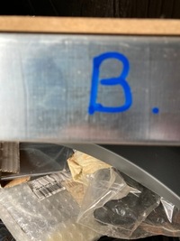 фото thumb №13, Toyota yaris cross 2021- 21- молдинг na крила задня