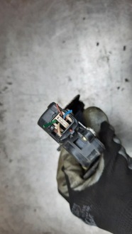 фото thumb №4, Замок дверь правый задняя 4 pin hyundai santa fe i 01r