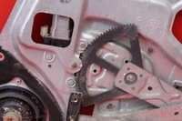 фото thumb №6, Підйомник вікна лівий перед eu 83470-1f080 kia sportage 2 ii 04-08