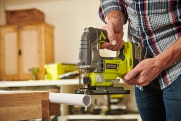 RYOBI WYRZYNARKA ONE+ R18JS7 18V BEZSZCZOTKOWY 2AH