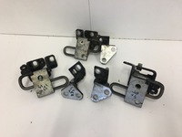 фото thumb №12, Петля двері перед задня права сторона vw golf 5 plus 2003-2009