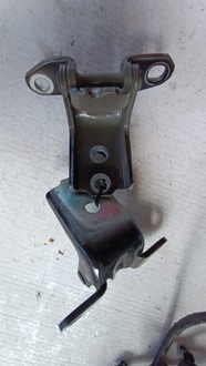 фото thumb №2, Петли дверь перед левый eclipse cross 2019