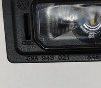 фото thumb №7, Skoda karoq 2018 лампа освещение задний номерного знака регистрационный