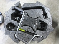 фото thumb №1, Renault thalia ii 2011 r. домкрат набор запаска