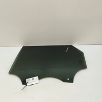 фото thumb №3, Land rover range rover velar 2018 левая сторона стекло дверь задних