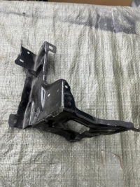 фото thumb №1, Bmw 2 f45 f46 кронштейн панель фары левый pas перед 7302531 07