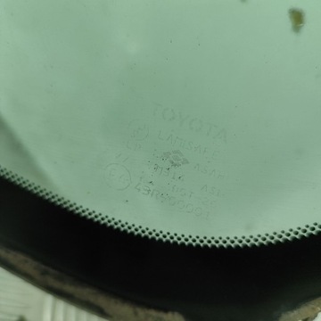 фото thumb №6, Toyota hiace h50, h60, h70 2001 скло передня / лобове