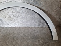 фото thumb №4, Ford оригинальный номер lv4b-s286d02-bdw молдинг крыла