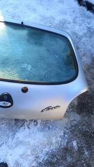 фото thumb №3, Задняя крышка багажника ford fiesta 1.1b hb 97r
