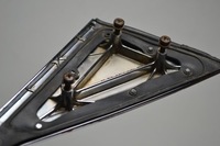 фото thumb №5, Mercedes w123 трикутник заглушка дзеркало правого