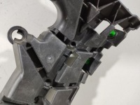 фото thumb №4, Volvo v60 18r- направляющая кронштейн бампера правый задняя