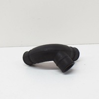 фото thumb №10, Шланг вентиляційний vag audi a4 passat оригінальний 06b103221h