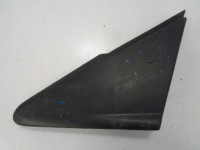 фото thumb №1, Renault captur lift заглушка треугольник крыла левая