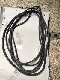 фото thumb №1, Tucson iv 21- ущільнювачі двері