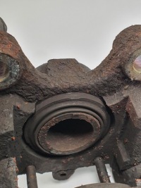 фото thumb №5, Супорт гальмівний лівий задня задній mercedes w140