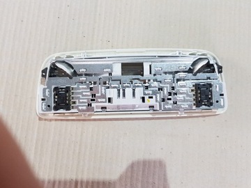 фото thumb №5, Mercedes c клас рестайлінг w204 лампа стеля люк чорна a2049005203