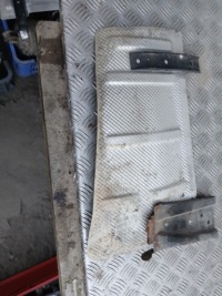 фото thumb №9, Mercedes w211 защита тепловая глушителя левая lub правая