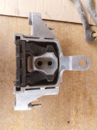 фото thumb №3, Hyundai tucson iv nx4e кронштейн подушка