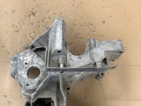 фото thumb №5, Кронштейн кронштейн насоса vw crafter 2.5 tdi 076145167